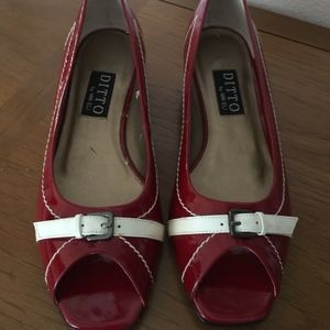 Low heal red to burgundy shoes